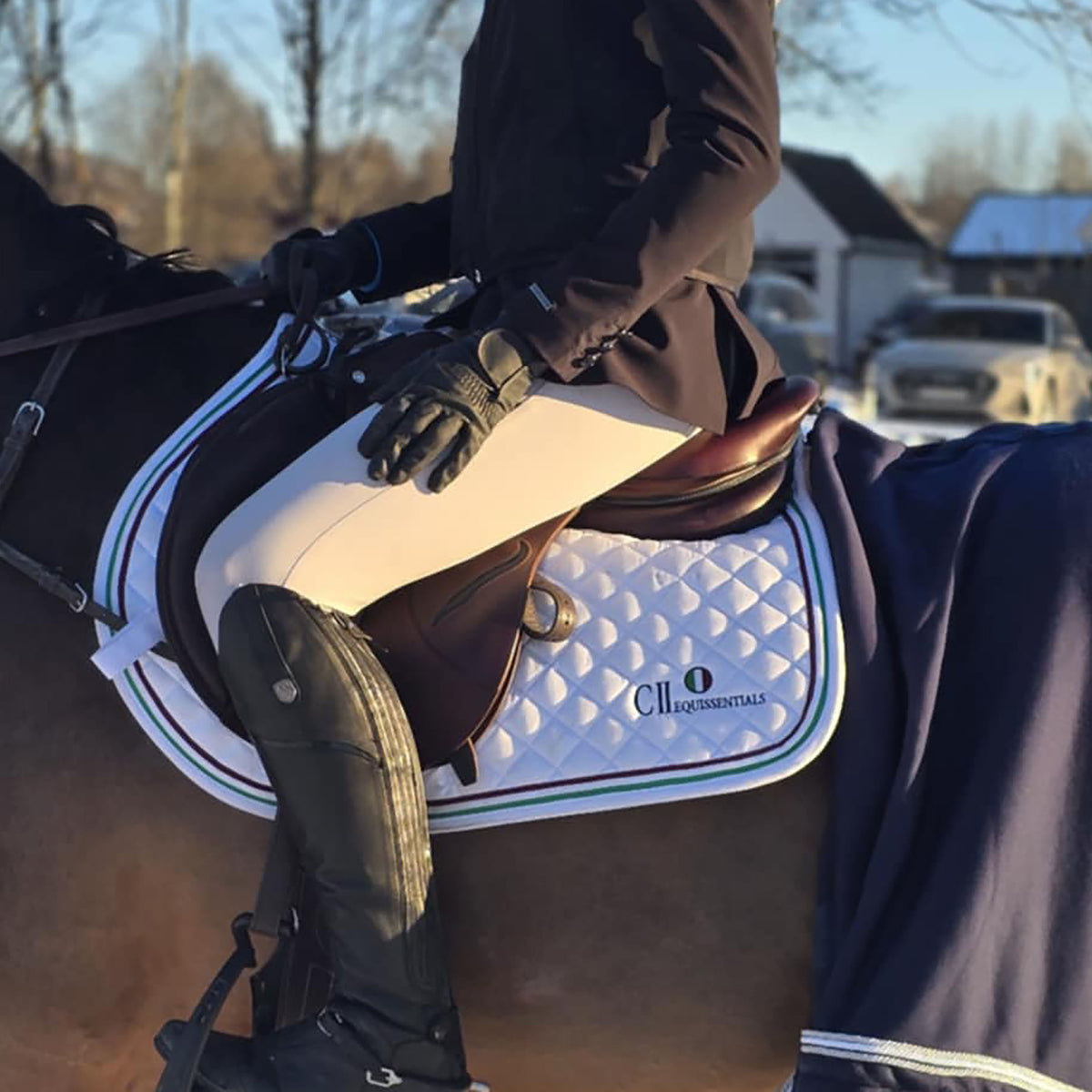 SORRENTO Jumping Saddle pad White (Optical White)