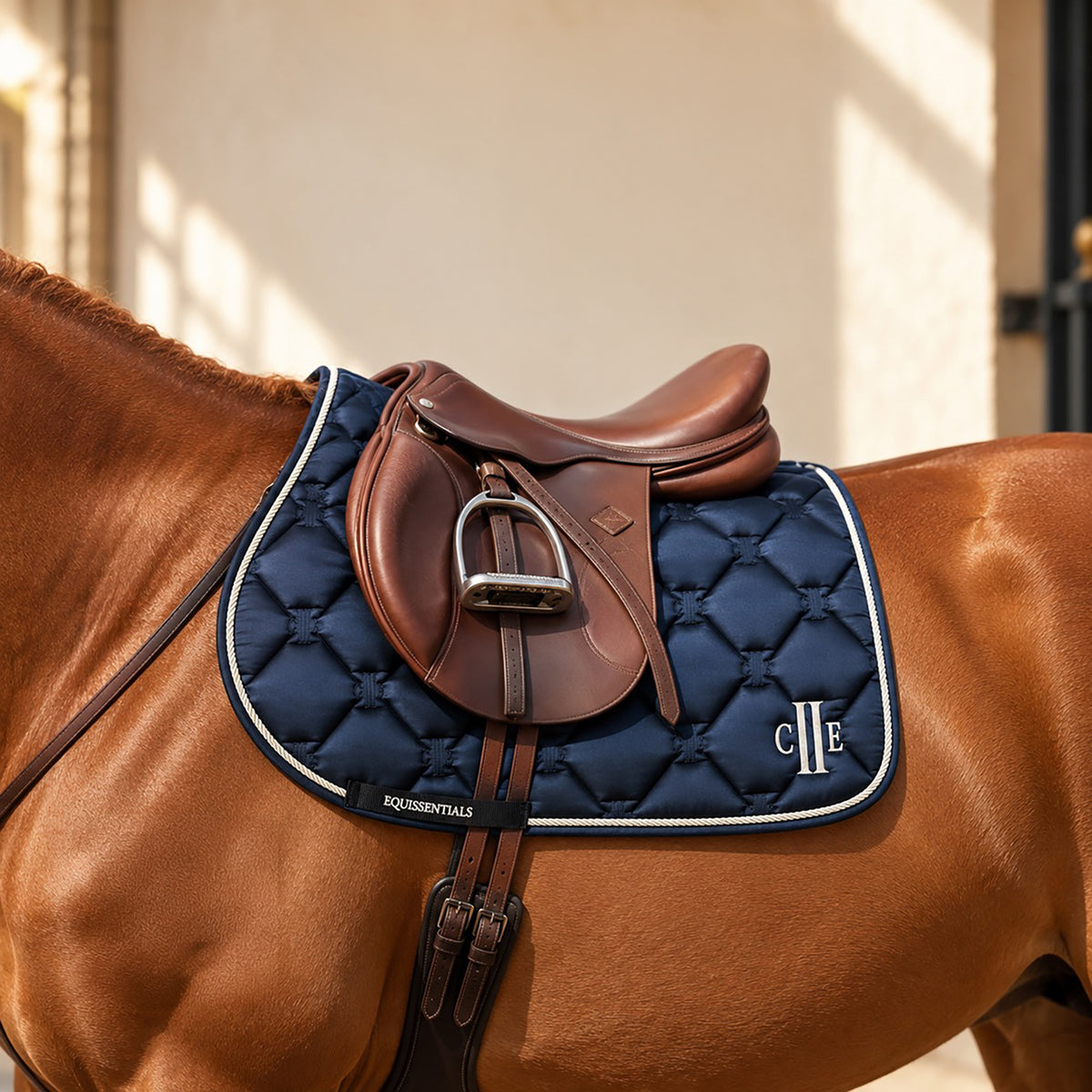 SIMI VALLEY Jumping Satin Saddlepad Navy (Black Iris)
